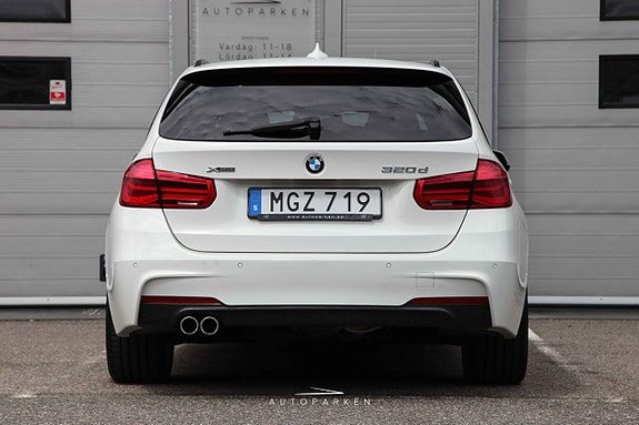 BMW 320d 5 of 5