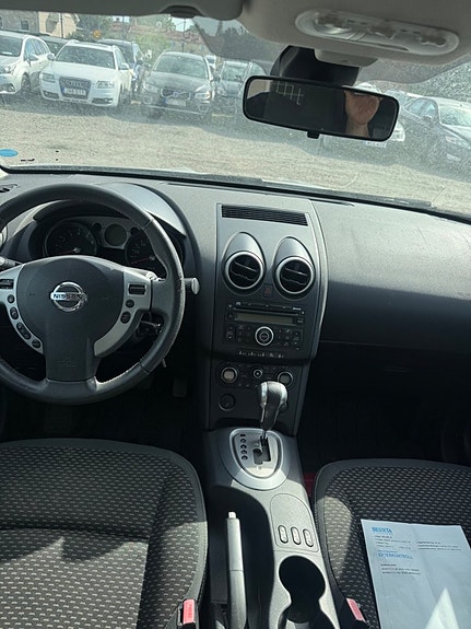 Nissan Qashqai 8 of 8