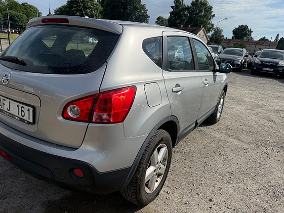 Nissan Qashqai 6 of 8