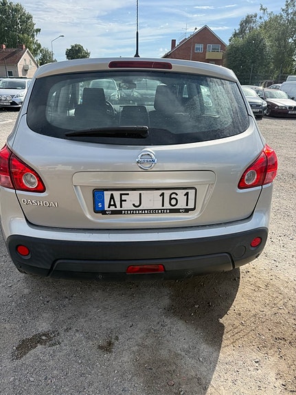 Nissan Qashqai 5 of 5