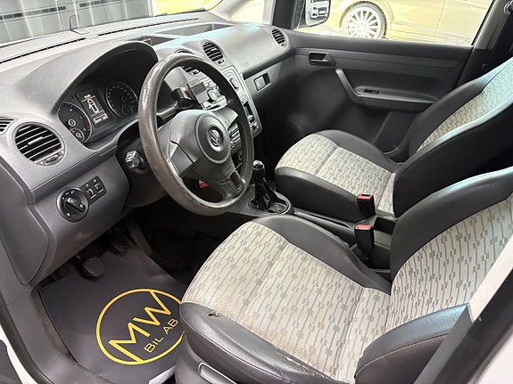 Volkswagen Caddy Maxi 5 of 5