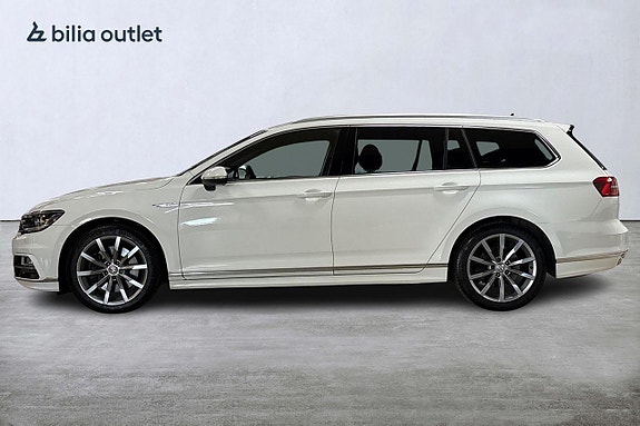 Volkswagen Passat 9 of 28