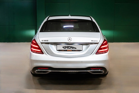 Mercedes-Benz S560 8 of 28
