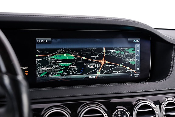 Mercedes-Benz S560 19 of 28