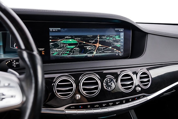Mercedes-Benz S560 18 of 28