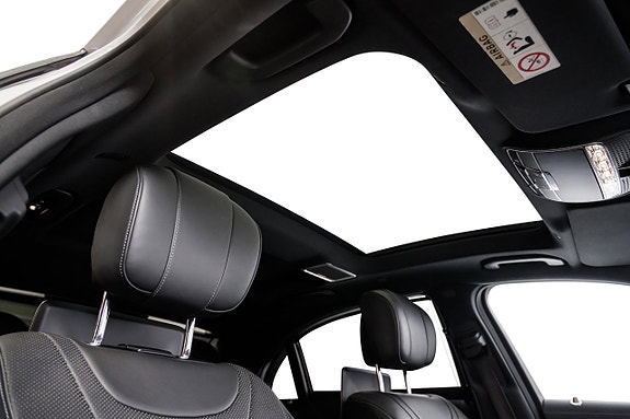 Mercedes-Benz S560 24 of 28