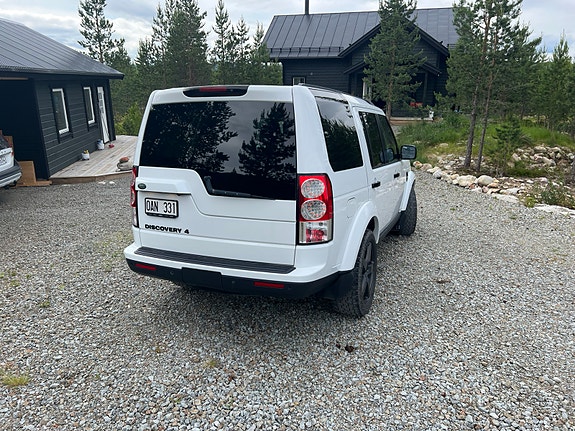 Land Rover Discovery 4 3 of 5