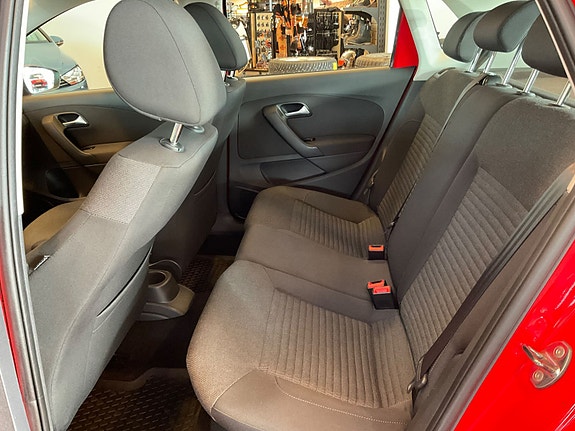 Volkswagen Polo 10 of 10