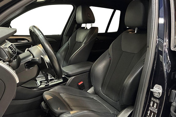 BMW X3 13 of 30