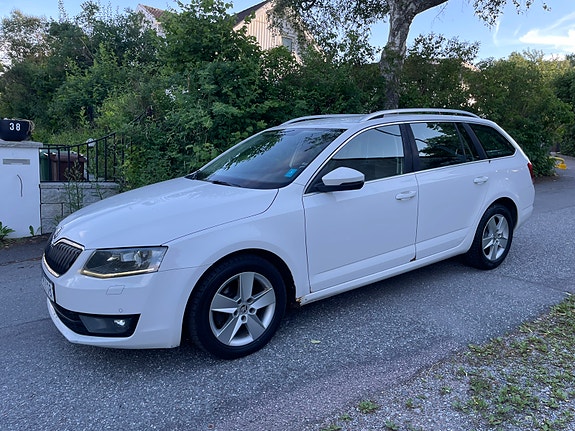 Skoda Octavia 4 of 5