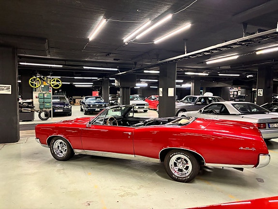 Pontiac GTO 9 of 27