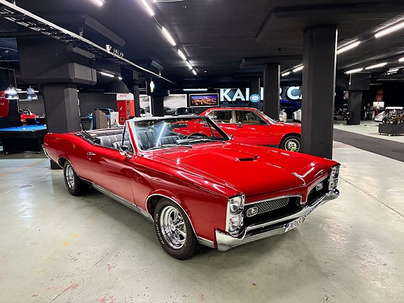 Pontiac GTO 4 of 5