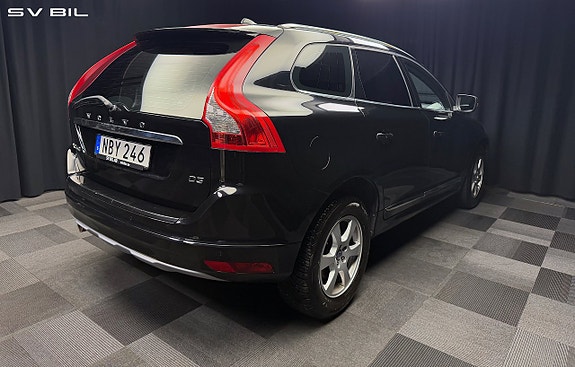 Volvo XC60 5 of 30