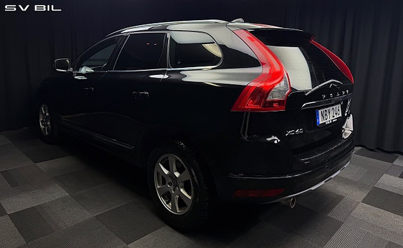 Volvo XC60 7 of 30