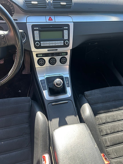 Volkswagen Passat 5 of 5