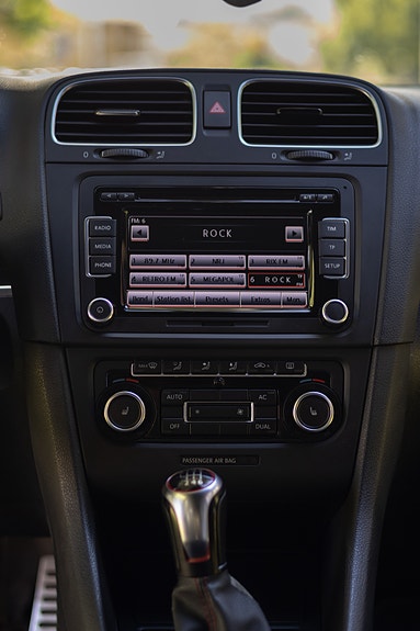 Volkswagen Golf VI 8 of 9