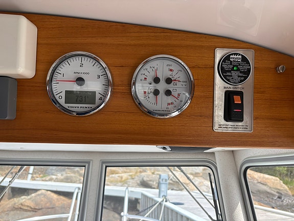 Minor / Sargo 25 Offshore -2012 Volvo Penta D4-260 17 of 23