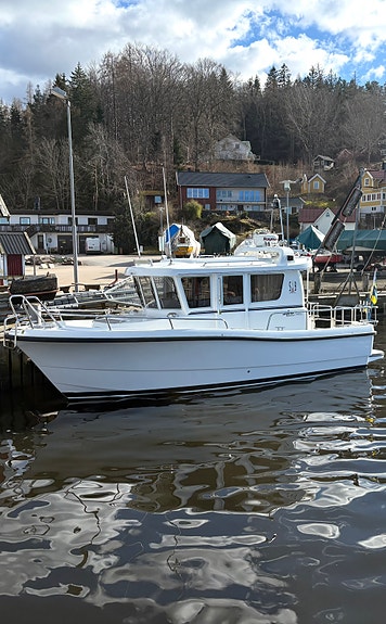 Minor / Sargo 25 Offshore -2012 Volvo Penta D4-260 2 of 3