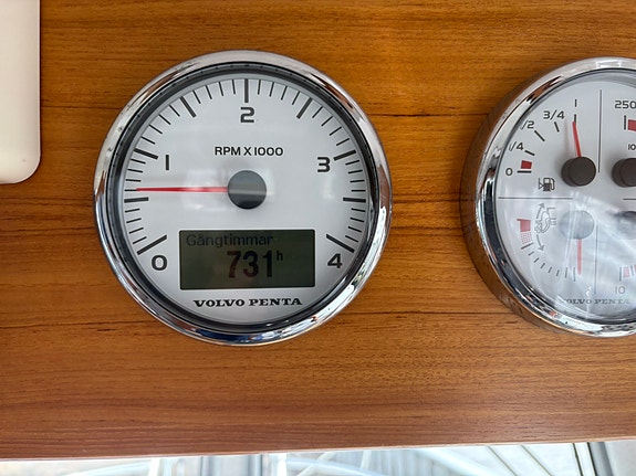 Minor / Sargo 25 Offshore -2012 Volvo Penta D4-260 9 of 23