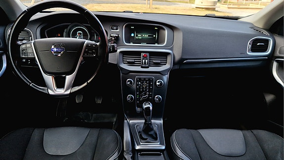 Volvo V40 4 of 4