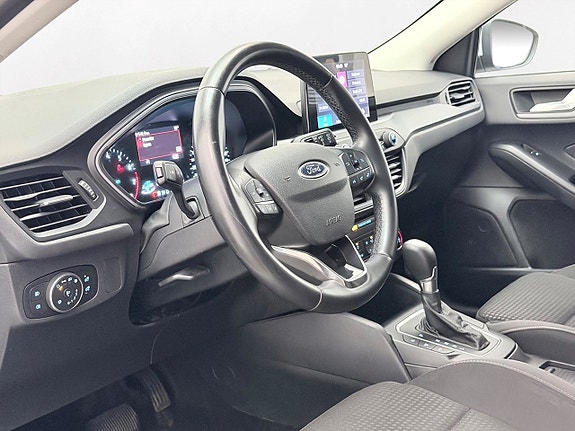 Ford Focus 12 of 27