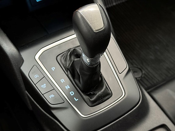 Ford Focus 24 of 27