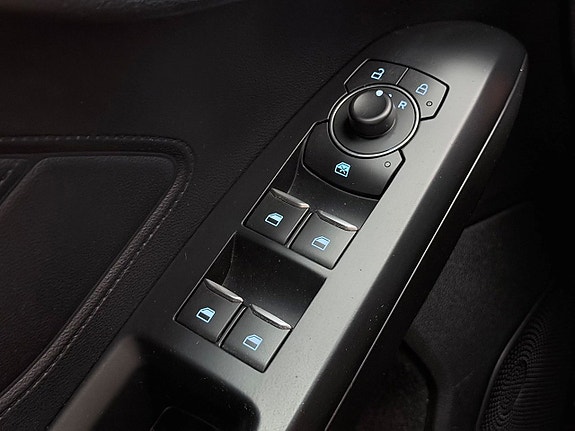 Ford Focus 27 of 27