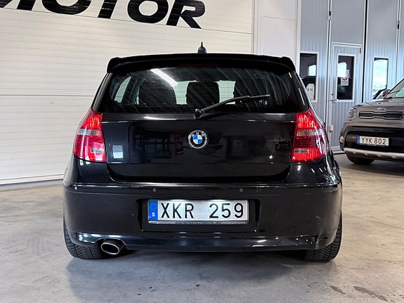 BMW 120d 5 of 5