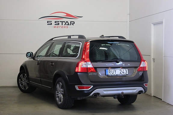Volvo XC70 8 of 21