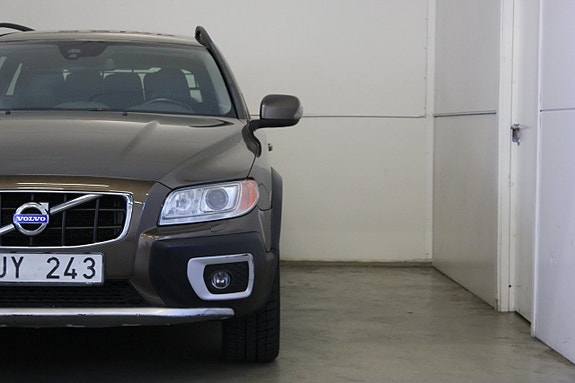 Volvo XC70 4 of 21