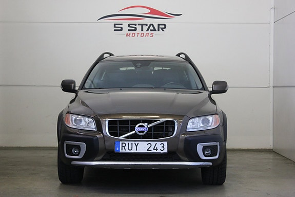 Volvo XC70 3 of 21