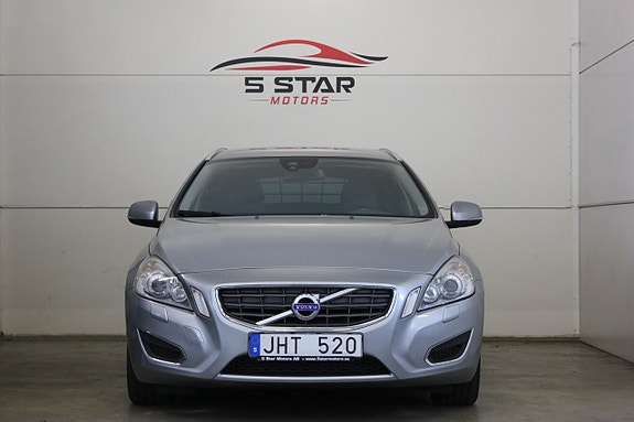 Volvo V60 3 of 19