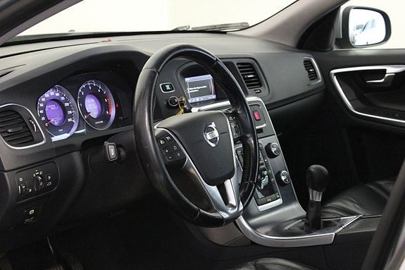 Volvo V60 9 of 19