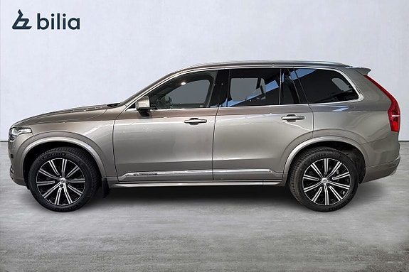 Volvo XC90 3 of 5