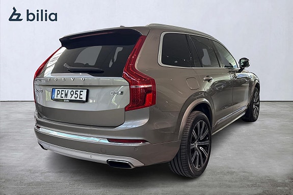 Volvo XC90 19 of 21