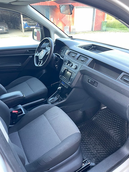 Volkswagen Caddy 6 of 8