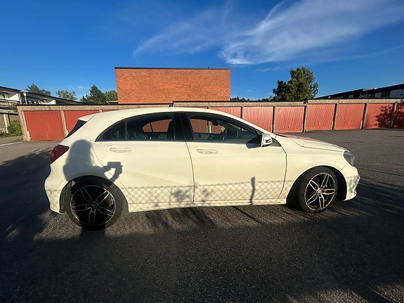 Mercedes-Benz A180 5 of 5
