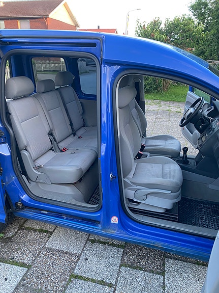 Volkswagen Caddy 4 of 5
