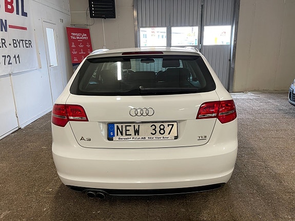 Audi A3 4 of 5