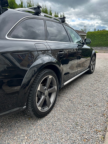 Audi A4 allroad 5 of 5