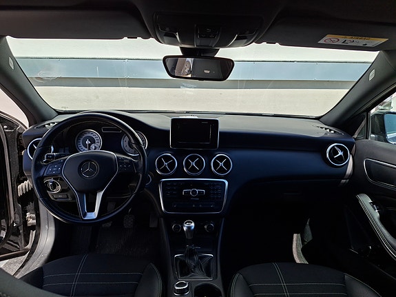 Mercedes-Benz A180 7 of 7