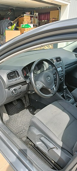 Volkswagen Golf VI 4 of 4