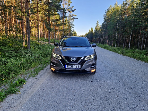 Nissan Qashqai 2 of 5