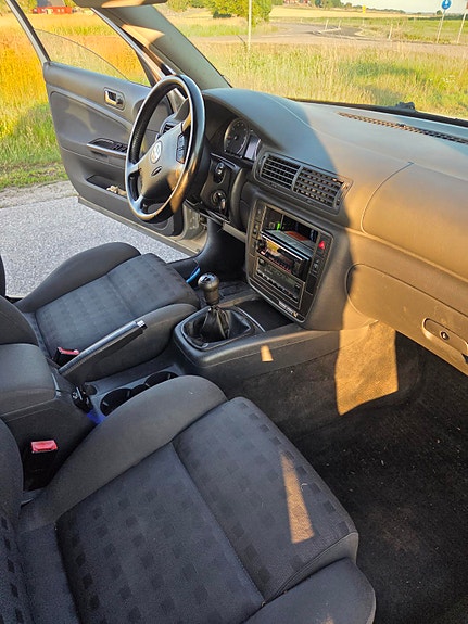 Volkswagen Passat 5 of 5