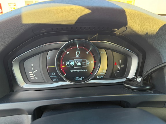 Volvo S60 8 of 16