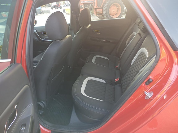 Kia Ceed 10 of 13