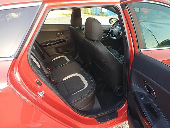 Kia Ceed 11 of 13