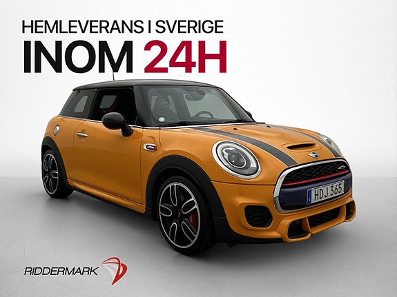 MINI John Cooper Works 3 of 5