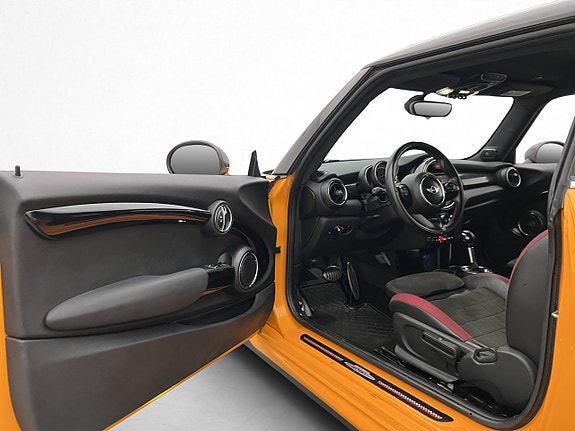 MINI John Cooper Works 9 of 28