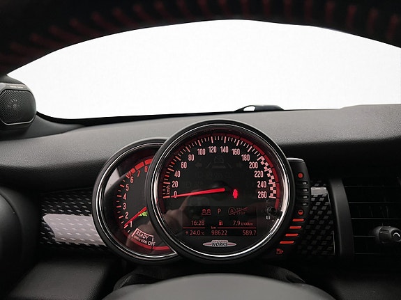 MINI John Cooper Works 11 of 28